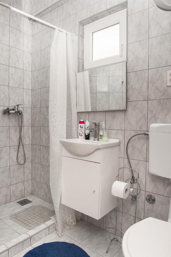 Apartmani Stine Donji Okrug  Ngoại thất bức ảnh